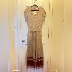 Free People beach Wayfarer knit one piece. Size M cropped/ankle